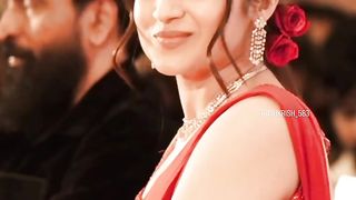 -Alagooril_poothavale❤__@trishakrishnan_._VC_-_@im_sujithsudarsanan__._#trishakrishnan_#trisha #trishaforever_#southindianqueen_#