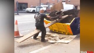 TOTAL IDIOTS AT WORK 2022