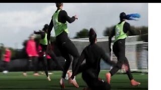 "Unveiling the Inspiring Journey of Megan Rapinoe: From Rising Star to Soccer Legend | Watch Now!"