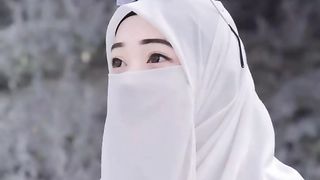 Wanita bercadar, Ukhti bercadar