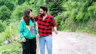 Yaar Waqi Bundda Shadi Say Pahlay Barra
