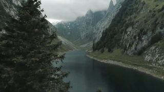 Vibrant music and beautiful landscapes to harmonize and balance the mind and emotions