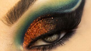 Cut Crease Makeup