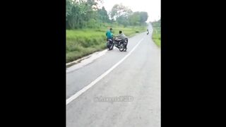 Random video kocak warga 62