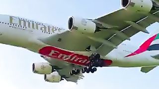 Beautiful airplane vedio