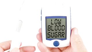 Hypoglycemia symptoms, causes, diagnosis & treatment