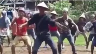 Wanita galau