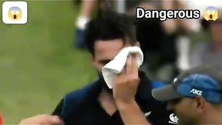 TOP SEVEN BOUNCER IN CRICKET ???????????????? #CRICKET #KING #FAST BOWLING