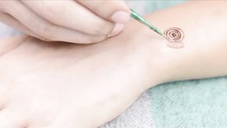 Back hand mehndi designs