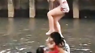 Hiburan kocak