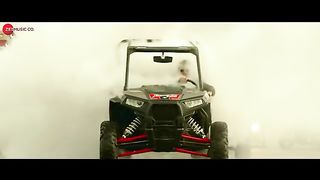 Zoom_Zoom_-_Full_Video|_Radhe_-_Your_Most_Wanted_Bhai|Salman_Khan,Disha_Patani|Ash,Iulia|Sajid_Wajid(360p).