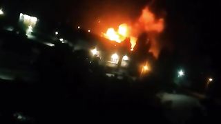 ХОРОШО ПАХНЕТ  ВЕЧЕРОМ