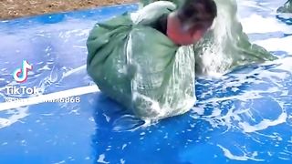 Funny video spot me bhai log 341