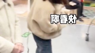 Little kitten meowing sound ????????????