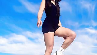 Girl Dancing 3