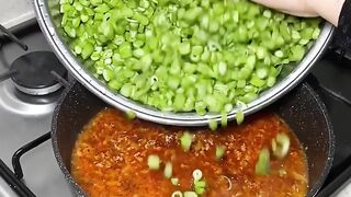 A delicious and healthy Turkish dish for dinner using fresh ingredients!