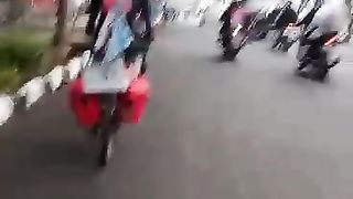 Bersepeda itu asyik