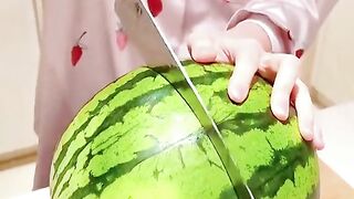 Proper ways to cut fruits