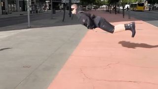 Man flow in air