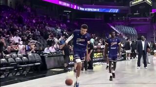 During warm-ups, Victor Wembanyama put on a dunk display