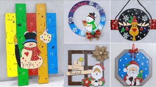 Christmas Door Hangers for your Holiday Front Porch Decor Inspiration