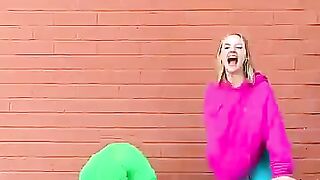 Behind the scenes 3