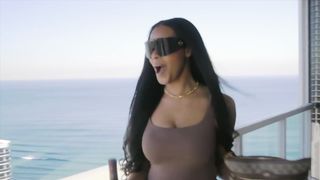 Growing Up Hip Hop w_ Angela Simmons models