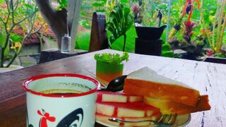 Ngopi bareng komunitas sepeda