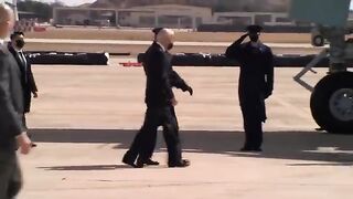 President Biden falls in Air Force One Staircase
