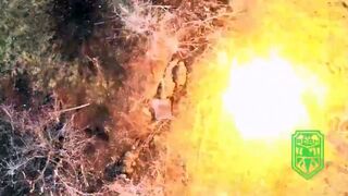 Ukrainian drones and artillery Meat grinder on Russian troops