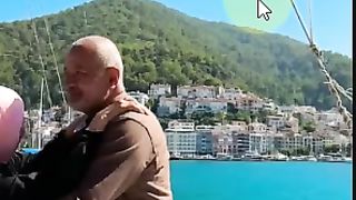 #shorts خلى قلبى كركب الحاج جابر بيرقص مع سعديه على المركب????????????