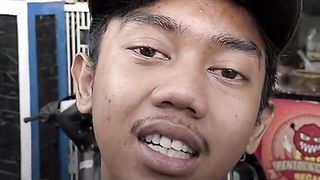 Ga perlu dendam kita harus banyak sabar aja
