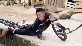 broken bike prank