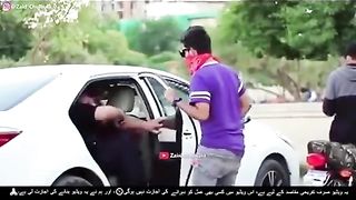 Attitude 27