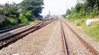 WIHH NGERI KERETA API NYA SUPER CEPAT