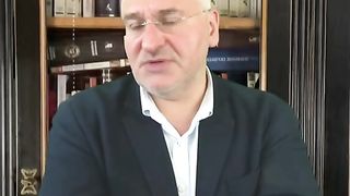 ФЕЙГИН : БЕШЕ ЛИ НЕИЗБЕЖНА  ВОЙНАТА ?