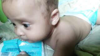 Bebê de 3 meses falando mamãe