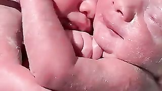 Twinbabies born