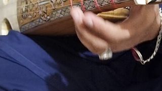 Play rabab