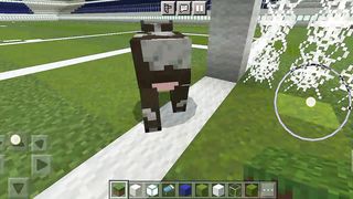 Membuat stadion sepakbola di Minecraft 2023