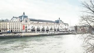 Women%E2%80%99s_Fall-Winter_2022_Fashion_Show___LOUIS_VUITTON(360p). Upload