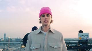 Justin Bieber - Hold On