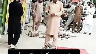 انسان روٹی کے لیے کیا کچھ کر جاتا ہے