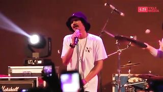 Sebuah lagu yang berjudul sphia