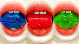 Lip ASMR Eating !