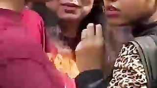 Aa a re Pritam pyare