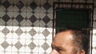 Não fica torcendo pra minha história dar errado não