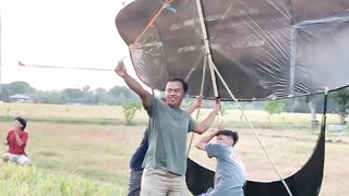 Funny vlieger on ricefield