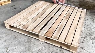 The Best Diy Pallet Idear - Beautiful Pallet Heart Shaped Chair for Garden Decoration