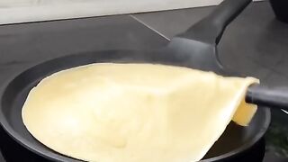 Delicious Chicken vegetables peeza